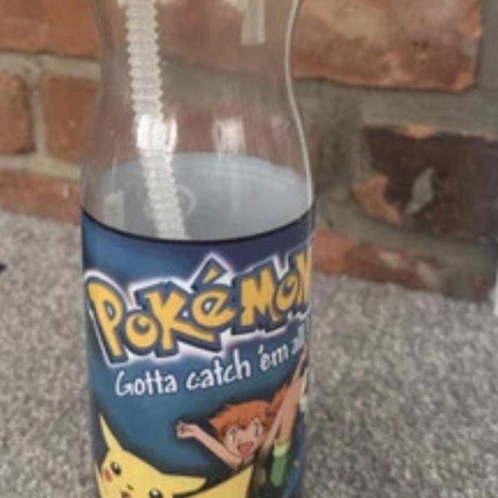 Vintage 1999 Pokemon Water Bottle Ash Misty Brock Pikachu Nintendo Collectible